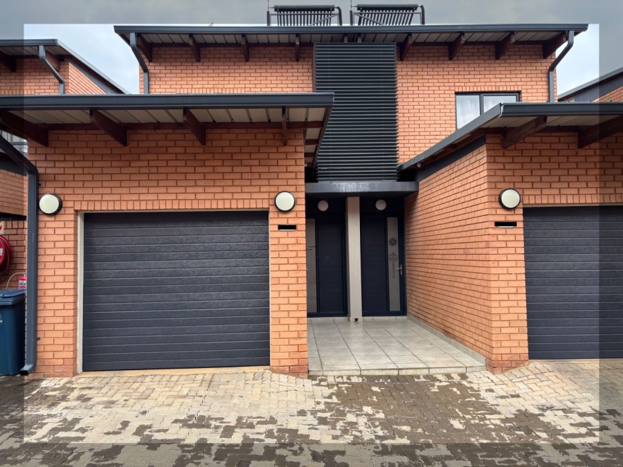 2 Bedroom Property for Sale in Six Fountains Residential Estate Gauteng