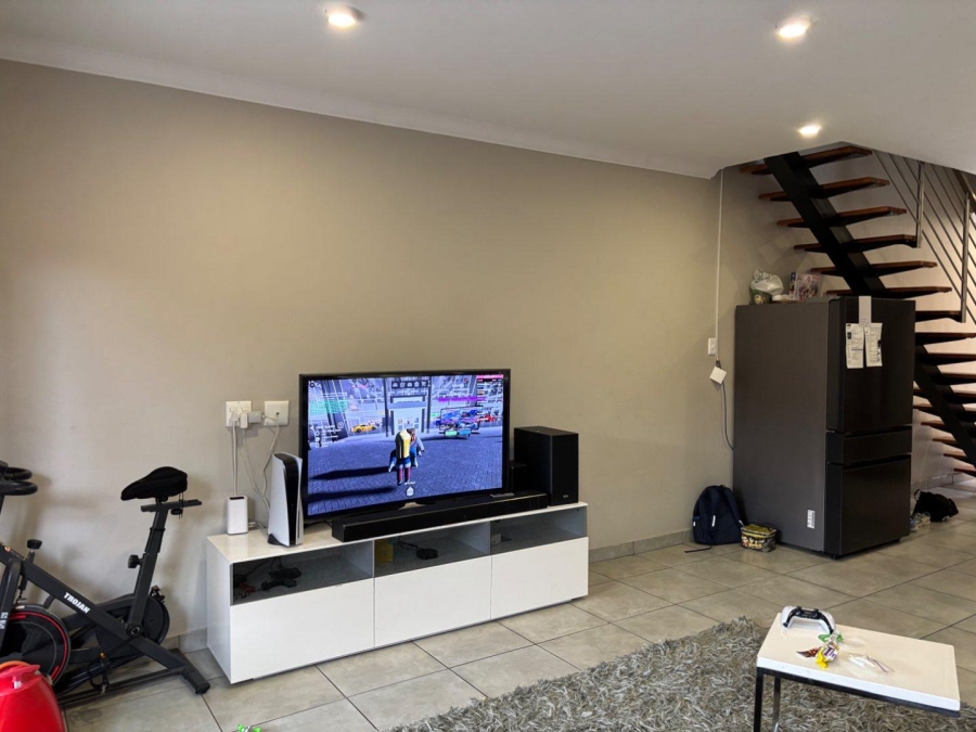 2 Bedroom Property for Sale in Six Fountains Residential Estate Gauteng