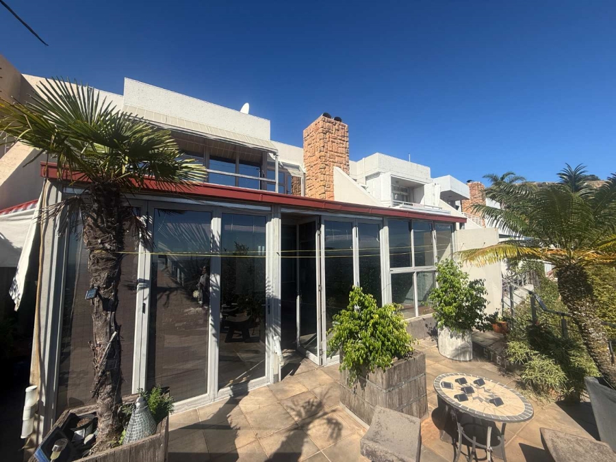 To Let 3 Bedroom Property for Rent in Northcliff Gauteng