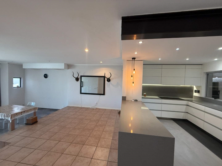 To Let 3 Bedroom Property for Rent in Northcliff Gauteng