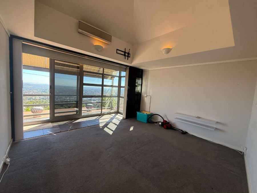 To Let 3 Bedroom Property for Rent in Northcliff Gauteng