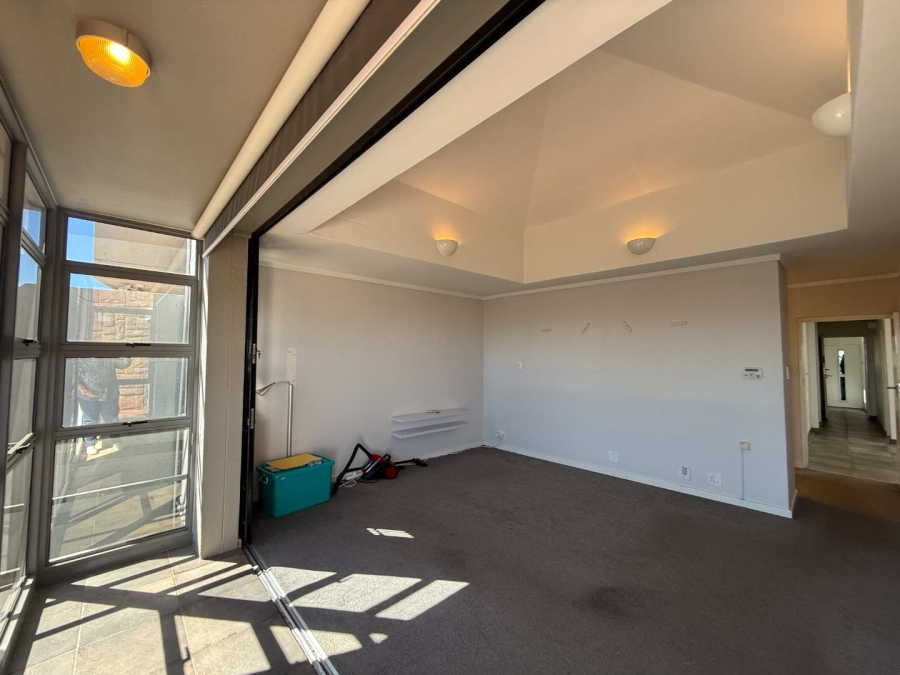 To Let 3 Bedroom Property for Rent in Northcliff Gauteng