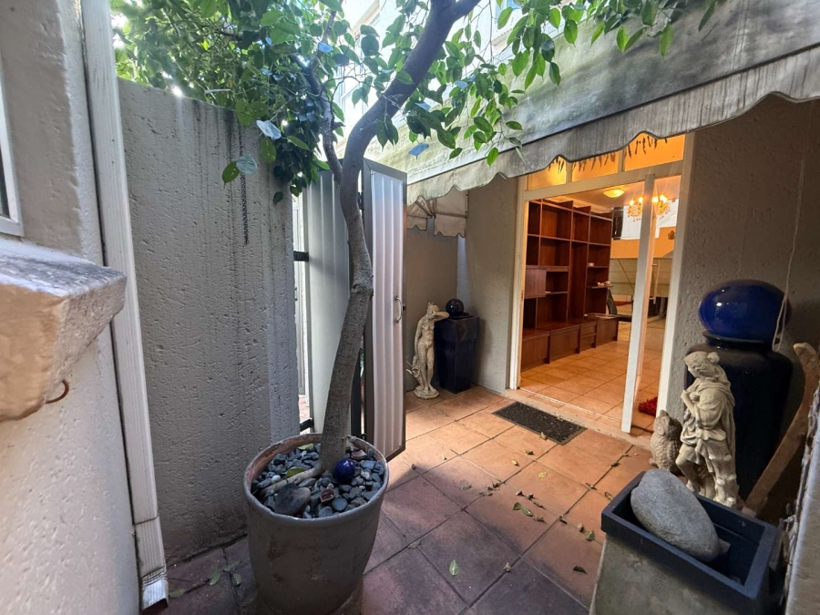 To Let 3 Bedroom Property for Rent in Northcliff Gauteng