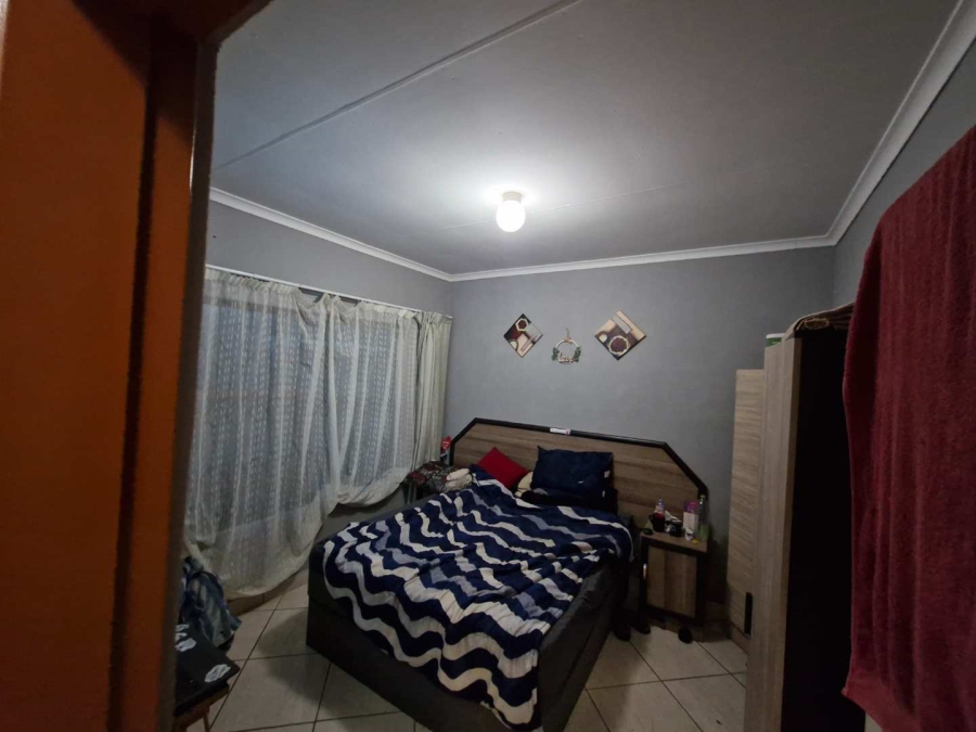 To Let 1 Bedroom Property for Rent in Kilner Park Gauteng