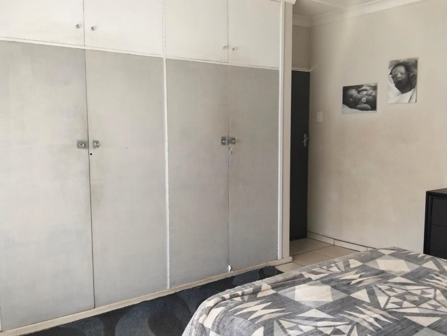 3 Bedroom Property for Sale in Verwoerdpark Gauteng