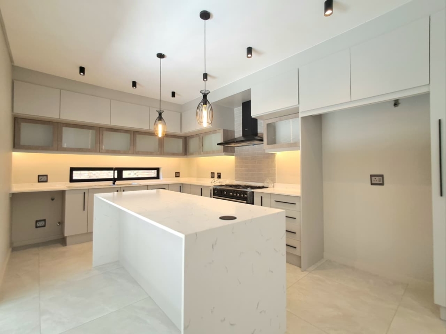 2 Bedroom Property for Sale in Brackenhurst Gauteng