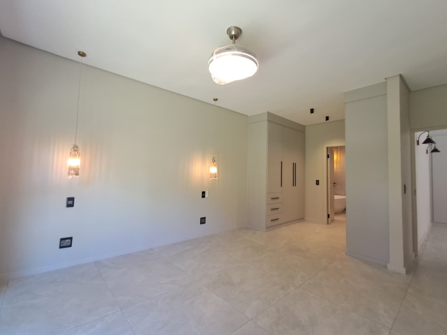 2 Bedroom Property for Sale in Brackenhurst Gauteng