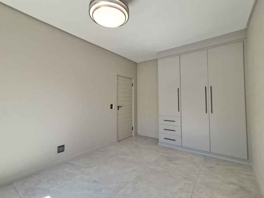 2 Bedroom Property for Sale in Brackenhurst Gauteng