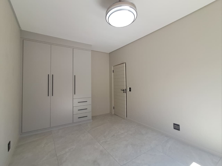 2 Bedroom Property for Sale in Brackenhurst Gauteng