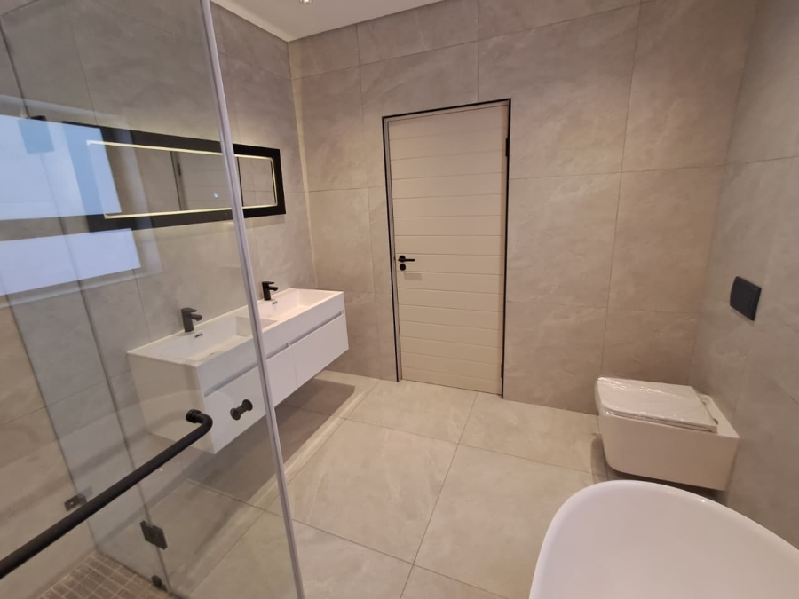 2 Bedroom Property for Sale in Brackenhurst Gauteng