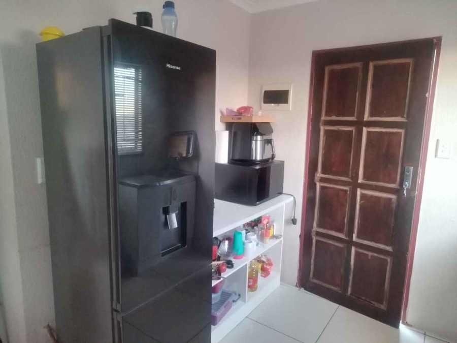2 Bedroom Property for Sale in Soshanguve VV Gauteng