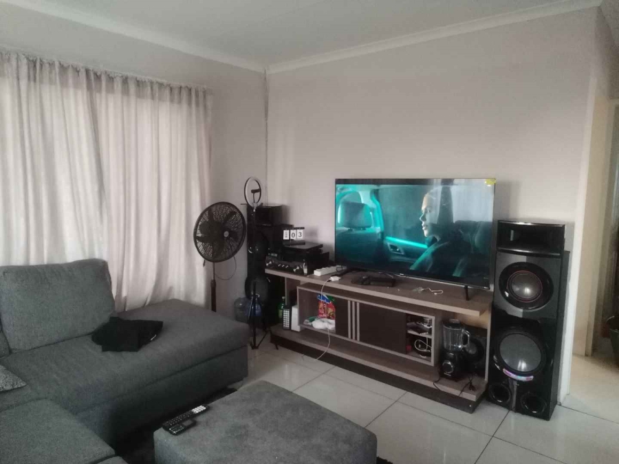 2 Bedroom Property for Sale in Soshanguve VV Gauteng