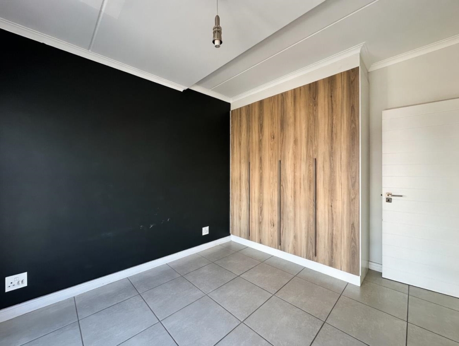 2 Bedroom Property for Sale in Linbro Park Gauteng