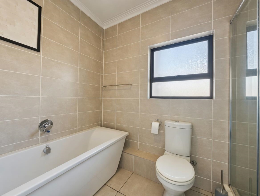 2 Bedroom Property for Sale in Linbro Park Gauteng