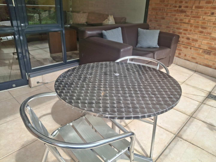 To Let 2 Bedroom Property for Rent in Morningside Gauteng