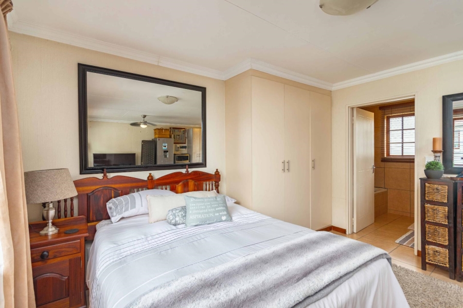 To Let 1 Bedroom Property for Rent in Boardwalk Gauteng