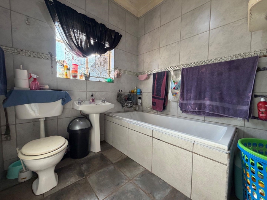 3 Bedroom Property for Sale in Regents Park Gauteng