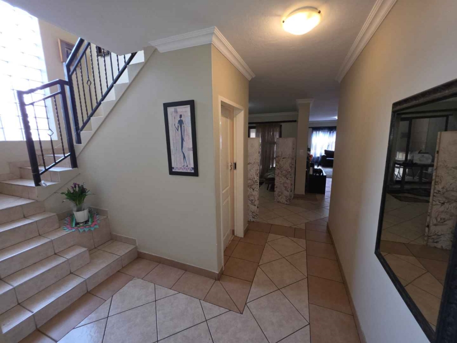 To Let 4 Bedroom Property for Rent in The Wilds Gauteng