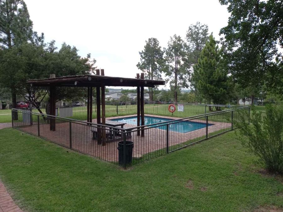 2 Bedroom Property for Sale in Jackal Creek Golf Estate Gauteng
