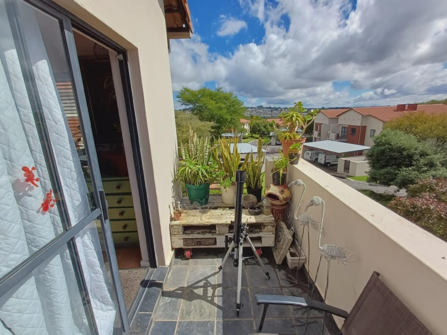 2 Bedroom Property for Sale in Jackal Creek Golf Estate Gauteng