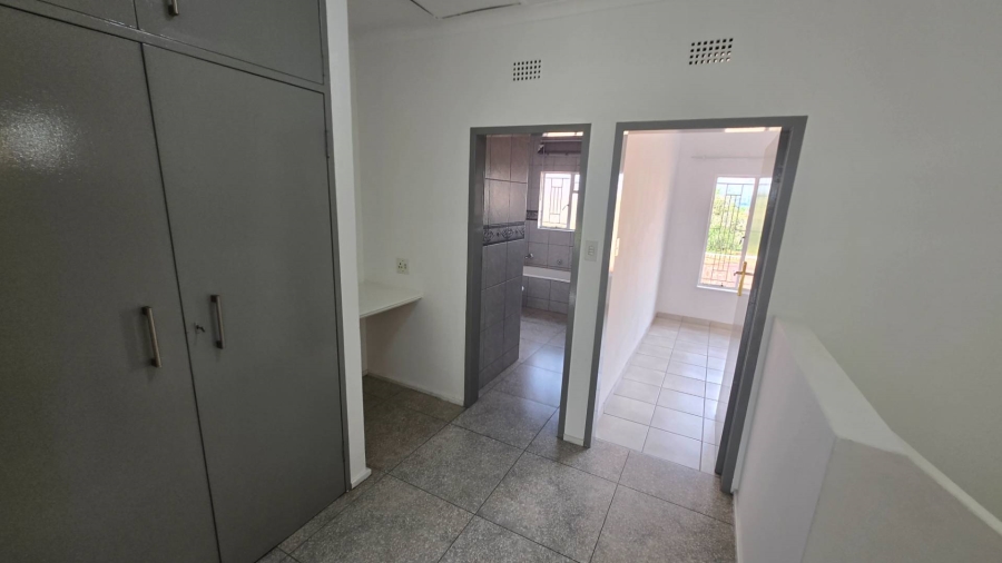 To Let 3 Bedroom Property for Rent in Kensington B Gauteng