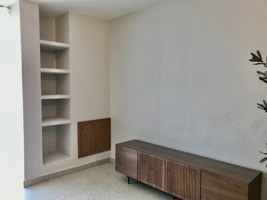 1 Bedroom Property for Sale in Glenadrienne Gauteng