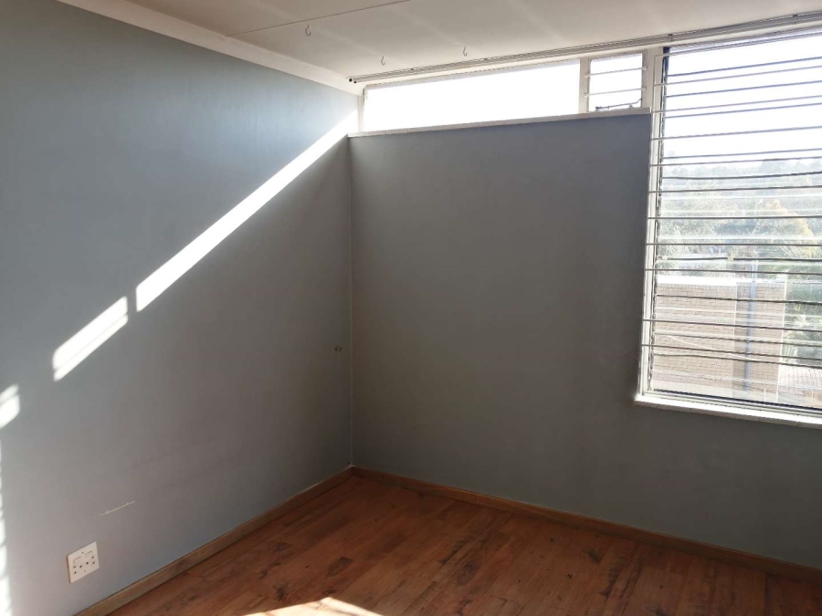 1 Bedroom Property for Sale in Lynnwood Manor Gauteng