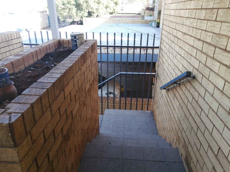 1 Bedroom Property for Sale in Lynnwood Manor Gauteng