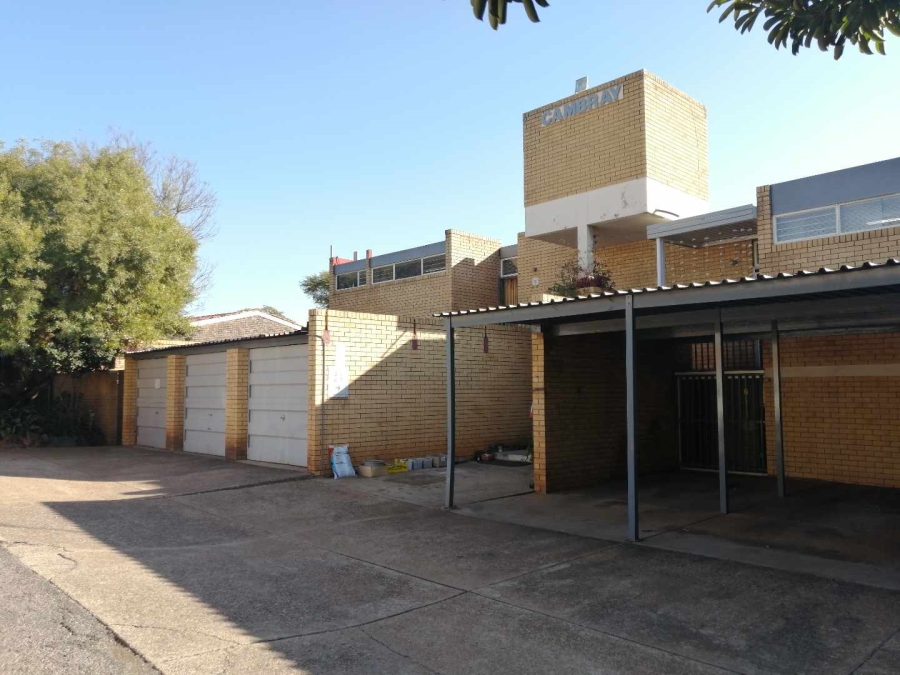 1 Bedroom Property for Sale in Lynnwood Manor Gauteng