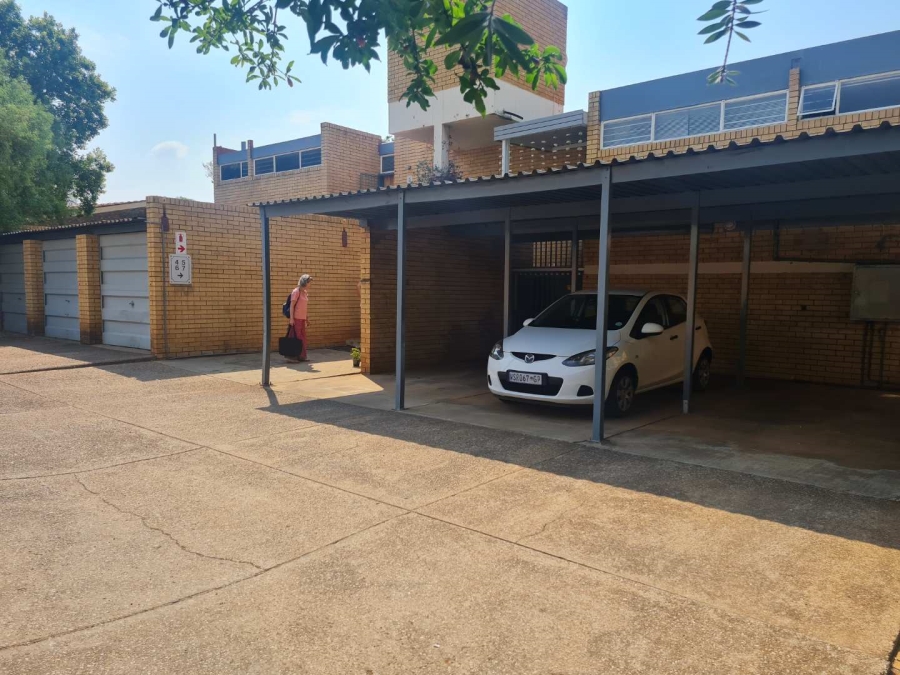 1 Bedroom Property for Sale in Lynnwood Manor Gauteng