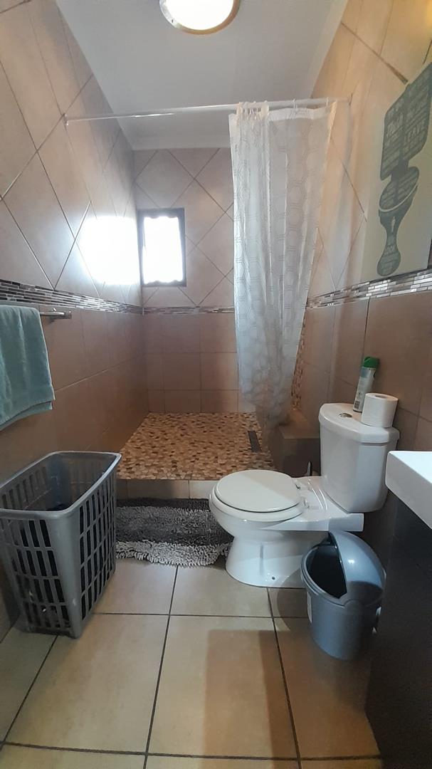3 Bedroom Property for Sale in Aston Manor Gauteng