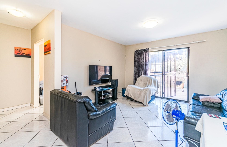 2 Bedroom Property for Sale in Greenhills Gauteng