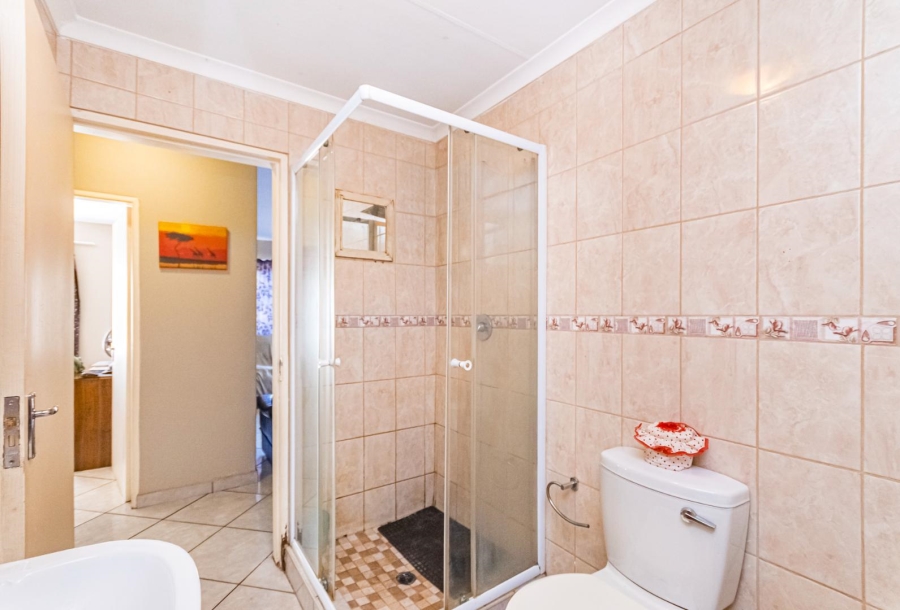 2 Bedroom Property for Sale in Greenhills Gauteng
