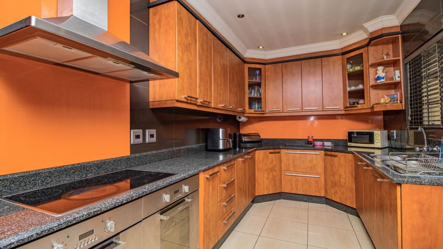 4 Bedroom Property for Sale in Mackenzie Park Gauteng