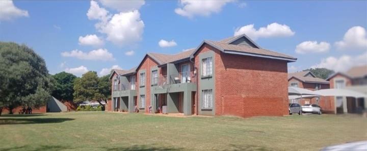 2 Bedroom Property for Sale in Theresa Park Gauteng