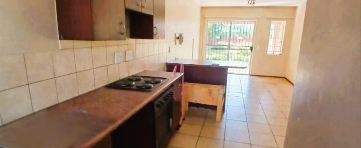 2 Bedroom Property for Sale in Theresa Park Gauteng