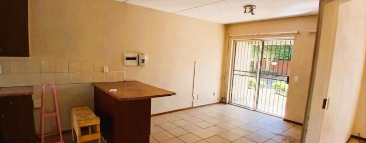 2 Bedroom Property for Sale in Theresa Park Gauteng