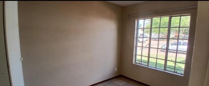2 Bedroom Property for Sale in Theresa Park Gauteng