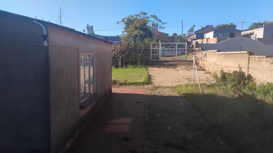 1 Bedroom Property for Sale in Garankuwa View Gauteng