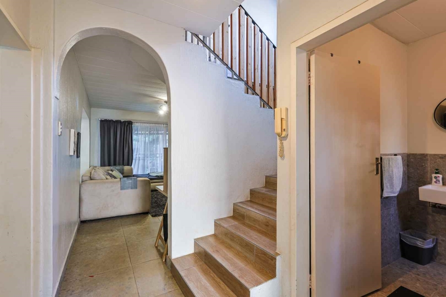 3 Bedroom Property for Sale in Constantia Park Gauteng