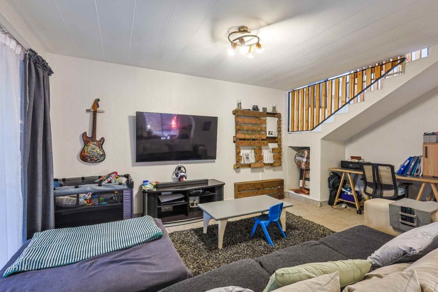 3 Bedroom Property for Sale in Constantia Park Gauteng