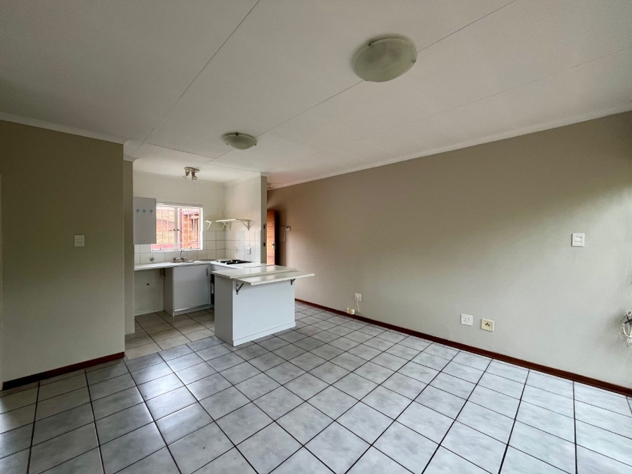 1 Bedroom Property for Sale in Newlands Gauteng
