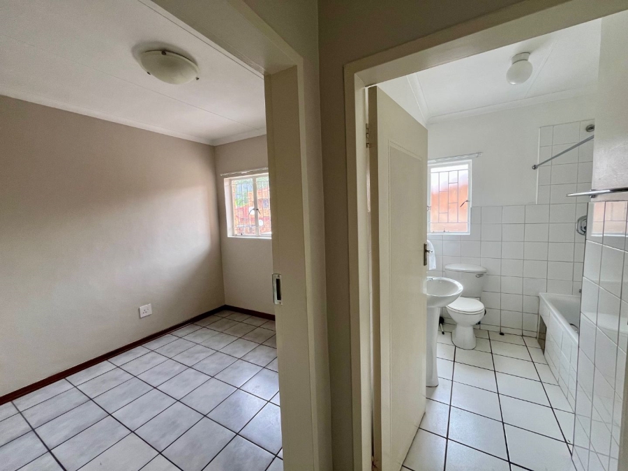 1 Bedroom Property for Sale in Newlands Gauteng