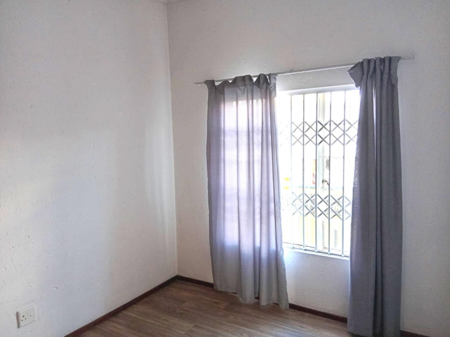 2 Bedroom Property for Sale in Brentwood Park Gauteng