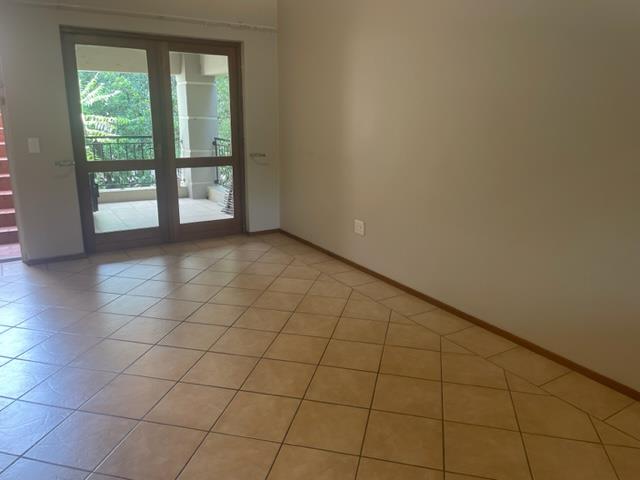 To Let 1 Bedroom Property for Rent in Waverley Gauteng