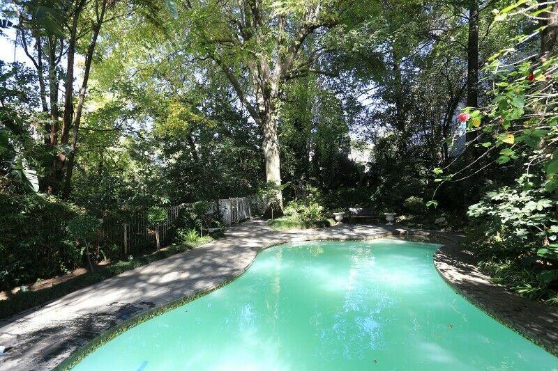 To Let 2 Bedroom Property for Rent in Sandown Gauteng