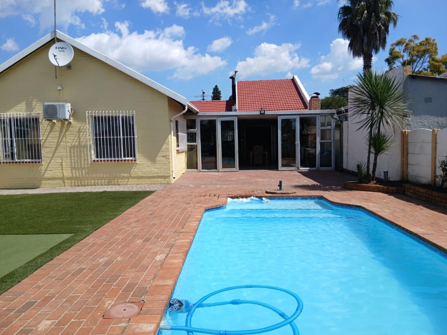 4 Bedroom Property for Sale in Dinwiddie Gauteng