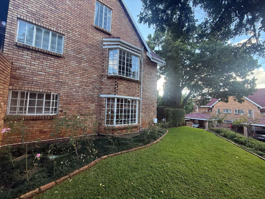 To Let 2 Bedroom Property for Rent in Radiokop Gauteng