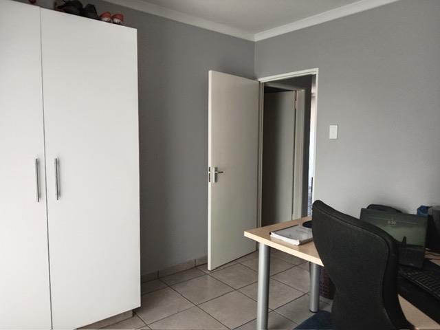2 Bedroom Property for Sale in Midrand Gauteng