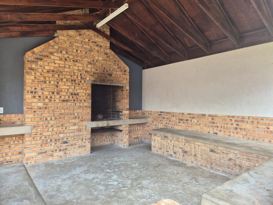 2 Bedroom Property for Sale in Midrand Gauteng